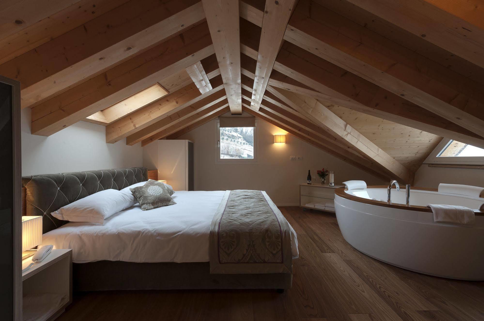 Villa Del Poggio Prosecco Bike Hotel 산 피에트로 디 펠레토 외부 사진